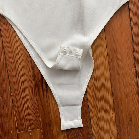 NWOT White tank bodysuit - Picture 4 of 5